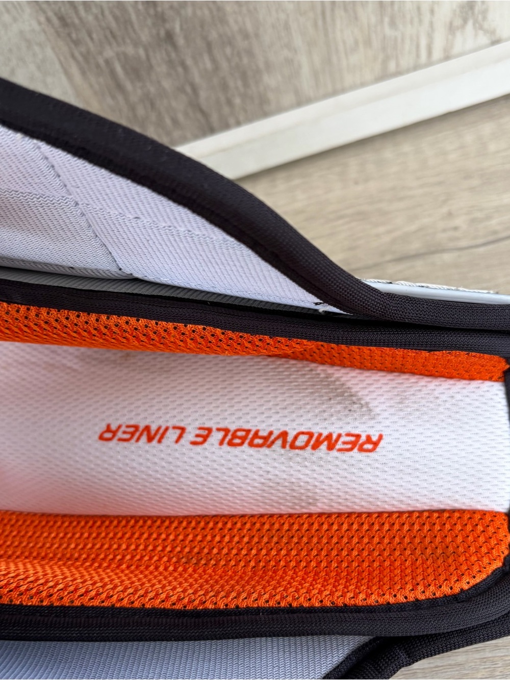 Bauer Supreme One60 Hockey Shin Guards Senior 15" protective Gear White Orange - Picture 13 of 13